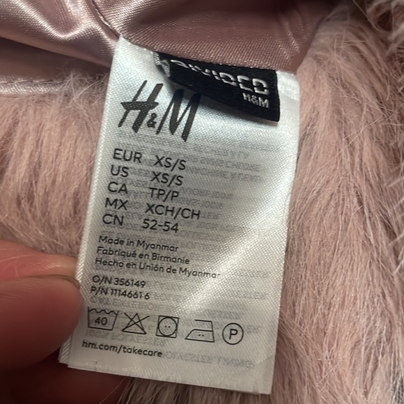 H&M Baby Pink Faux Fur Bucket Hat - Picture 5 of 7